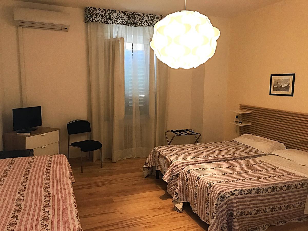 Hotel Butterfly Μοντεκατίνι Τέρμε Εξωτερικό φωτογραφία